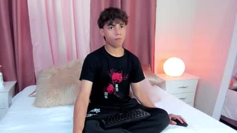 honeymoon_sariel online show from 10.30.25