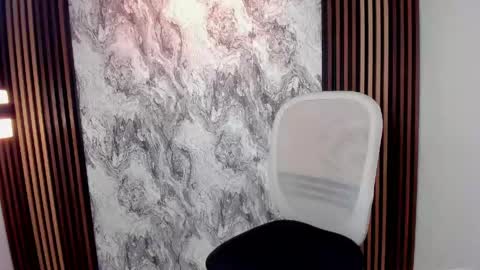 Snapshot of honeymoon_sariel chatting on 05.07.26 honeymoon_sariel online show from 05.07.26