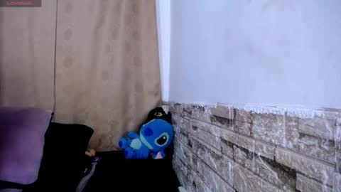 Victoria online show from 04.21.26