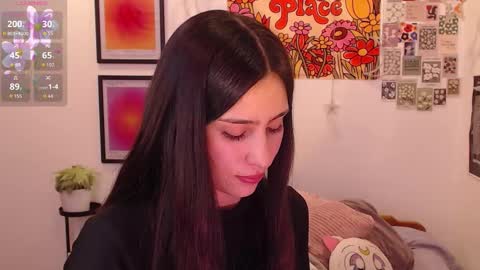 Snapshot of honeyypeaach chatting on 09.26.25    online show from 09.26.25