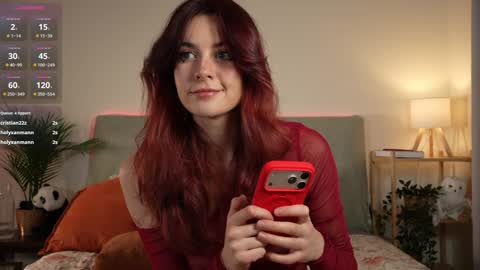 Snapshot of honeyyykate chatting on 12.20.25 Kate online show from 12.20.25