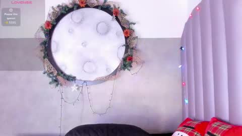 Snapshot of honnyy_23 chatting on 12.20.25 honnyy_23 online show from 12.20.25