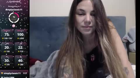 HoodHippy online show from 11.20.25