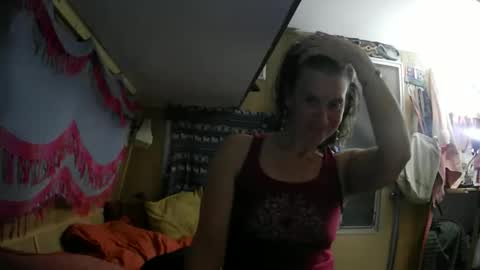 hoodoou online show from 02.16.26