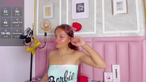 holly online show from 02.17.26