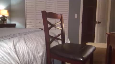 hooshung_mvers8 online show from 10.09.25