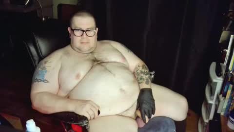 Snapshot of hoosierdaddyxl chatting on 01.15.25 Sir online show from 01.15.25