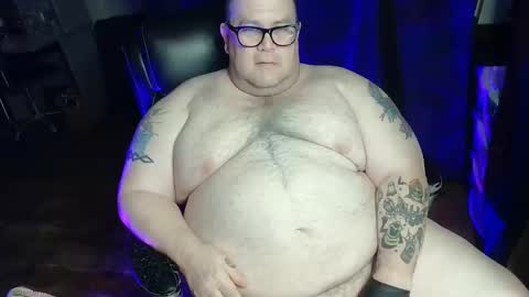 Snapshot of hoosierdaddyxl chatting on 09.11.25 Sir online show from 09.11.25