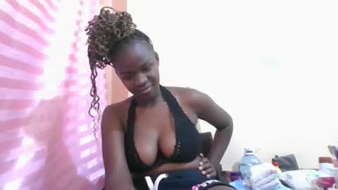 hope_terry online show from 11.18.25