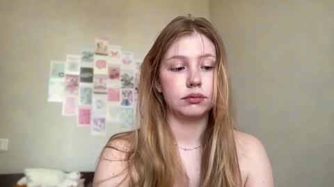 Snapshot of horney_audrey chatting on 05.26.26 Audrey online show from 05.26.26