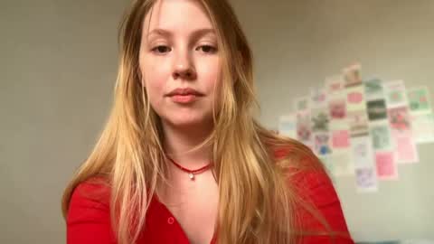 Snapshot of horney_audrey chatting on 05.29.26 Audrey online show from 05.29.26