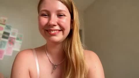 Snapshot of horney_audrey chatting on 06.22.26 Audrey online show from 06.22.26