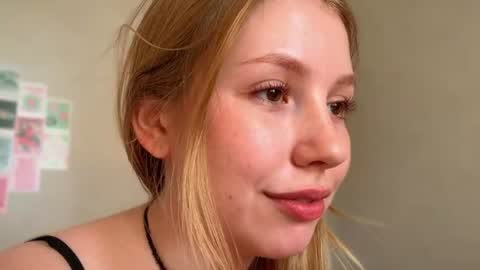 Snapshot of horney_audrey chatting on 07.03.26 Audrey online show from 07.03.26