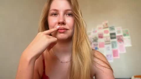 Snapshot of horney_audrey chatting on 07.08.26 Audrey online show from 07.08.26