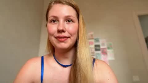 Snapshot of horney_audrey chatting on 07.10.26 Audrey online show from 07.10.26
