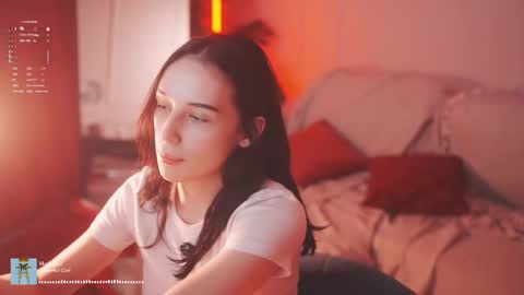 Snapshot of horneyjozy chatting on 11.15.25 Horney Jozy online show from 11.15.25