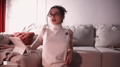 Snapshot of horneyjozy chatting on 11.29.25 Horney Jozy online show from 11.29.25