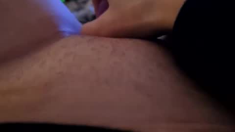 Snapshot of horneymomnextdoor chatting on 03.07.26 horneymomnextdoor online show from 03.07.26