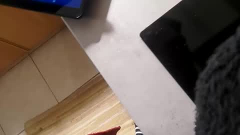 Snapshot of horny_87xxx chatting on 10.26.25 Jan online show from 10.26.25