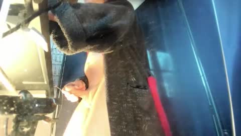 Snapshot of horny_87xxx chatting on 11.04.25 Jan online show from 11.04.25