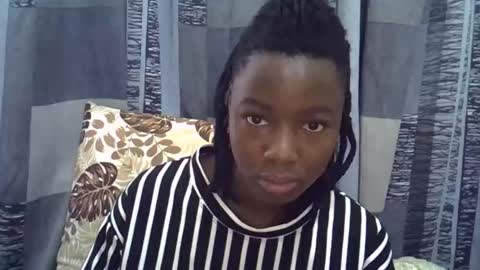 Leila online show from 04.21.26