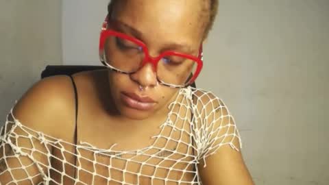 horny_ebonygirl_ online show from 06.09.26