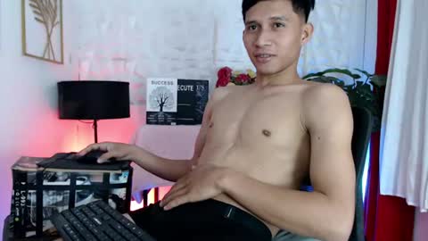 horny_jamesxxx online show from 04.25.26