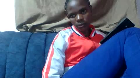 Snapshot of horny_mummie chatting on 11.04.25 andalia online show from 11.04.25