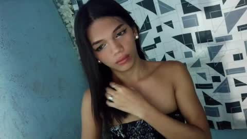 Rhiana online show from 04.20.26