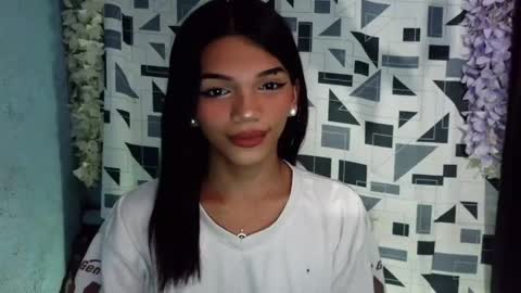 Rhiana online show from 04.21.26