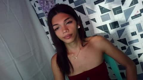 Snapshot of horny_rhiana chatting on 05.04.26 Rhiana online show from 05.04.26