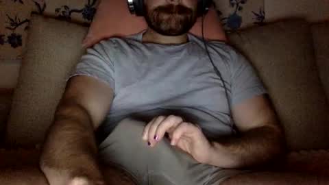 Snapshot of horny_thick_cock chatting on 09.25.25 horny_thick_cock online show from 09.25.25