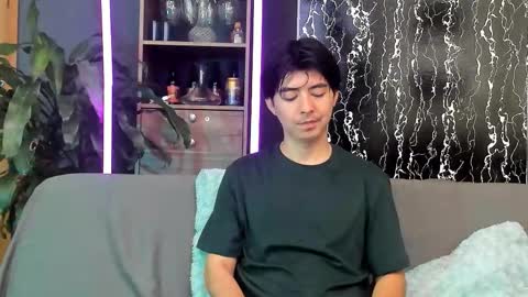 Snapshot of horny_twinks_guys chatting on 03.08.26 Alex and Camilo online show from 03.08.26