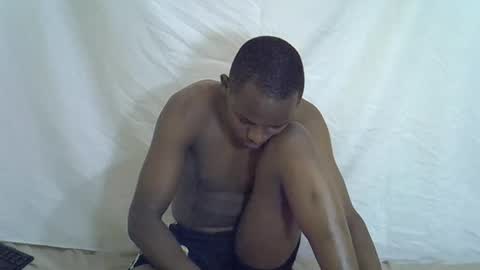 Snapshot of hornybeb36 chatting on 11.14.25 hornybeb36 online show from 11.14.25