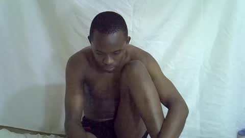 Snapshot of hornybeb36 chatting on 11.17.25 hornybeb36 online show from 11.17.25