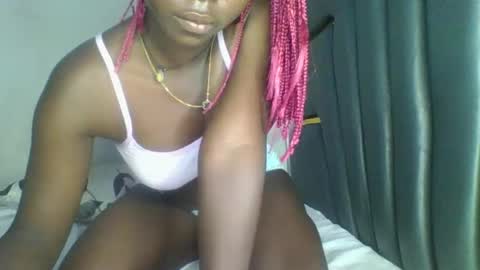 Snapshot of hornybella84 chatting on 02.27.26 Bella online show from 02.27.26