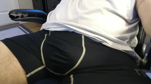 Snapshot of hornydawg50 chatting on 12.26.24 hornydawg50 online show from 12.26.24