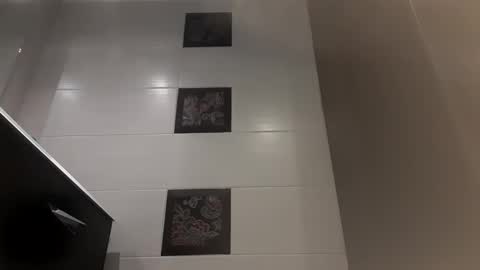 Snapshot of hornyfrench89000 chatting on 02.04.25 hornyfrench89000 online show from 02.04.25