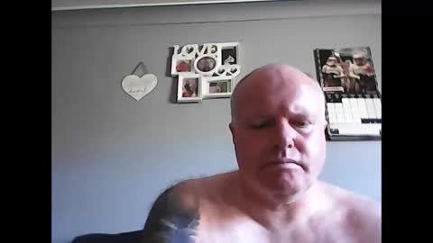 hornyguy19781978 online show from 04.29.26
