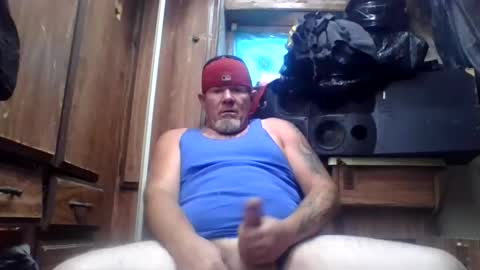 hornyhungwhiteboy4u269 online show from 04.22.26