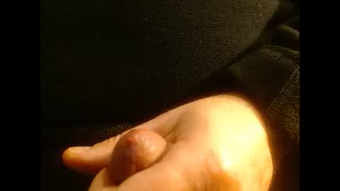 Snapshot of hornypilotguy chatting on 12.17.24 hornypilotguy online show from 12.17.24