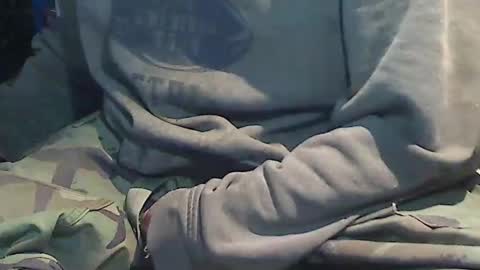 Snapshot of hornyscott666 chatting on 12.18.24 hornyscott666 online show from 12.18.24