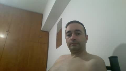 Snapshot of hornysnake69 chatting on 04.17.26 hornysnake69 online show from 04.17.26