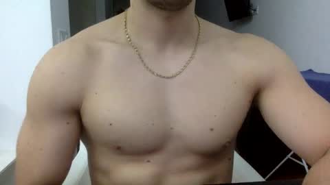 Snapshot of hornyspaniard93 chatting on 02.14.26 hornyspaniard93 online show from 02.14.26