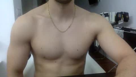 Snapshot of hornyspaniard93 chatting on 03.02.26 hornyspaniard93 online show from 03.02.26