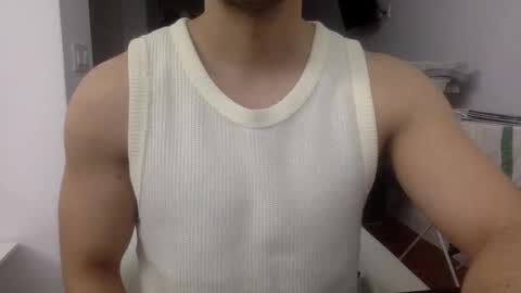 Snapshot of hornyspaniard93 chatting on 03.23.26 hornyspaniard93 online show from 03.23.26