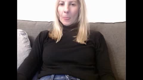 Snapshot of hornyssima chatting on 01.14.26 Hornyssima online show from 01.14.26