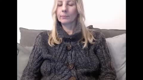 Snapshot of hornyssima chatting on 02.12.26 Hornyssima online show from 02.12.26