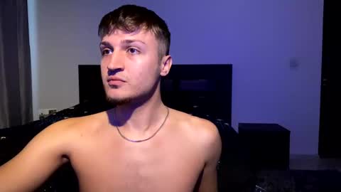 Snapshot of hornystar77 chatting on 01.09.25 Ayan online show from 01.09.25