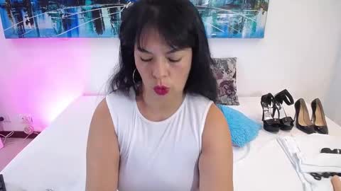 LILY online show from 04.27.26